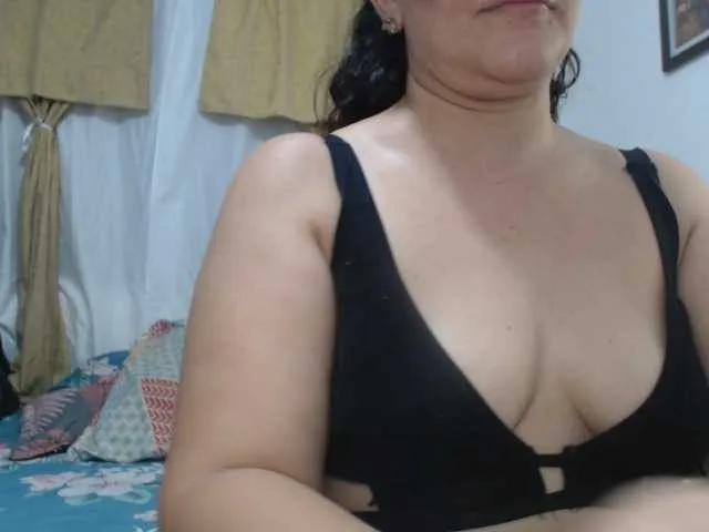 saimajayeb — I love and wish always strong vibrations and very generous lovers. That excites me to orgasm. 

Write your request in tip note. Ask for more!

 Please remmber my pvt is open. 


Thanks.  