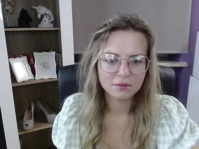 soft-zoey's avatar