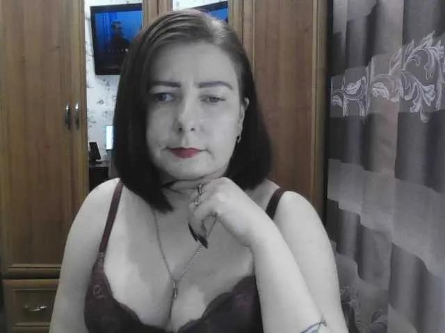SophieNightAh — Nice guys that enjoy my show. It is one of the best feelings ever!