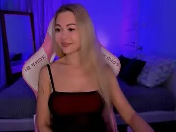 adeleroberts's avatar