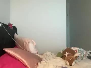 alexajefferies — handbra #18 #innocent #brunette [952 tokens remaining]