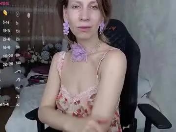 cherishsia — ass play [415 tokens left] #milf #mommy #stockings #highheels #lovense