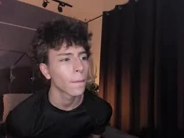 chrristopher77 on Chaturbate 