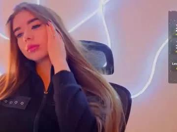 evapuff — GOAL: jumping boobs [167 tokens remaining] mondays sucks #bigboobs #curvy #lovense #stockings #young