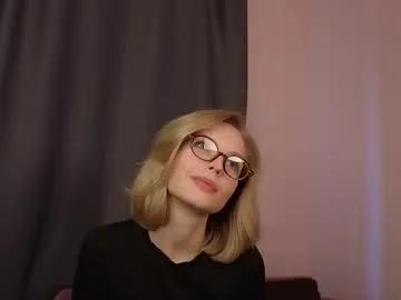gwenkevwitch — my name is Jannie and im very new here!! ^^  goal : take off your jeans and put on a skirt    <3 #shy #blonde #feet #young #new [0 tokens remaining]