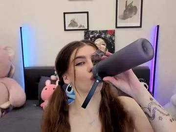 jenie_fire — x20 ass spanks [177 tokens left] Do you believe in love from the first sight ?0.o #anal #teen #deepthroat #skinny #18