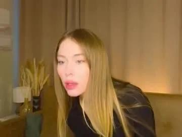 kayceemeckley — GOAL :   doggy pose for u   My name is Anna it`s my first day with dommi :3 #new #18 #cute  #blonde #skinny [75 tokens remaining]