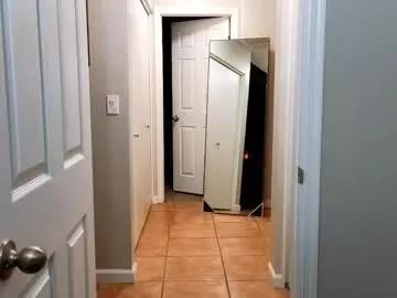 kristal_mountain — Edge to me baby  str8 guys it's OK #pantyhose #crossdresser #sissy #heels #bigballs