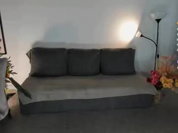 lily_dallass — fully naked 5 minutes [159 tokens left] #bigass #natural #pawg #bigboobs #nonude