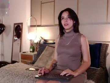 lina_montclair — GOAL: Milk in my feets  [211 tokens remaining] Welcome to my room! MY FEET FOR YOUR PLEASURE    #latex #bdsm #heels #submissive #stockings