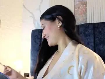 marscarlett — GOAL: Play my hard nipples [35 tokens remaining] Confidence, elegance & a touch of spice  #feet #curvy #milf #indian #longhair