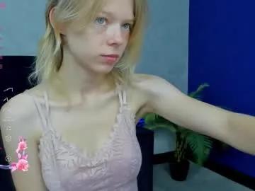 millaholt on Chaturbate 