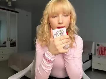 paradi_se — take off your panties # new #teen #18 [0 tokens remaining]