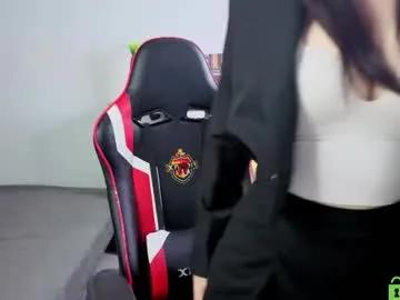 pauline_flo's avatar