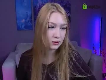 playful_sophie — shake ass #shy #18 #nonude #lovense #bigboobs [0 tokens remaining]