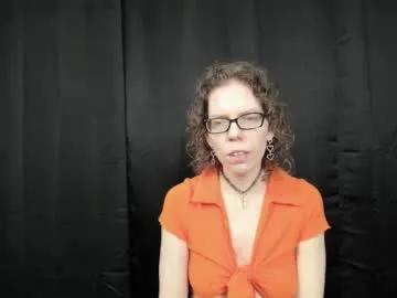 saradesirexo on Chaturbate 