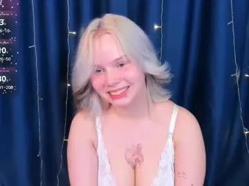 sooft_girl on Chaturbate 