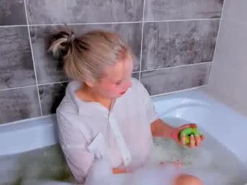 sooft_girl on Chaturbate