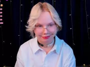 sooft_girl on Chaturbate 