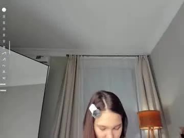 summer_lilac — GOAL: lick ny tits [27 tokens remaining] .  #lovense #18  #teen #puffynipples  #squirt