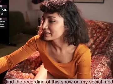 venus_in_jeans — hello!  tip 999 for 6 min of toy control [999 tokens remaining]