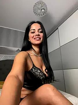 _adelle — Control my toy for last tipper