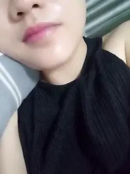 _Attractivegirl33 on StripChat 