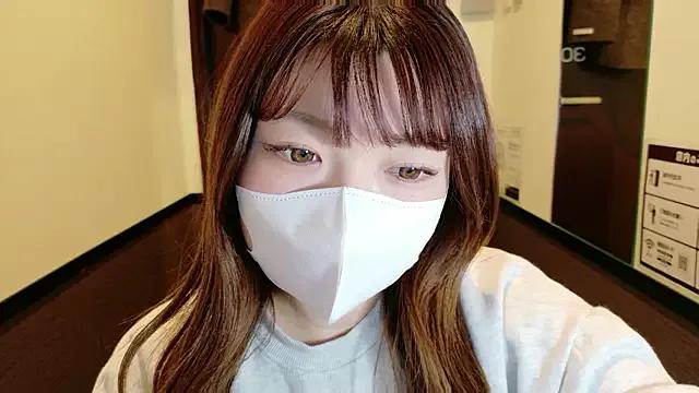 _Yui_ — Freechat on StripChat