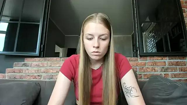 AnnNorriss on StripChat 