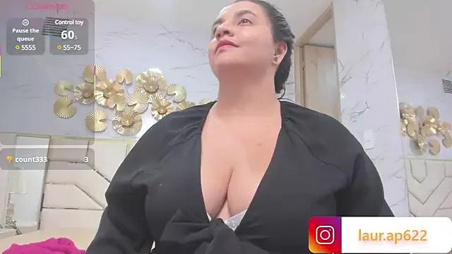 Arianna_bigboobs_ on StripChat 