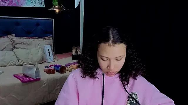 avans_15 on StripChat 