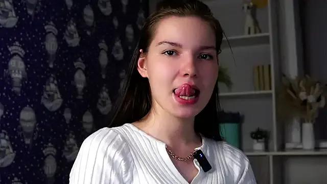 BonnieFairfield on StripChat 