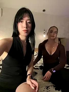 caressyourself — French kiss with Maya