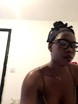 CurvyGoddessXxx — Top off