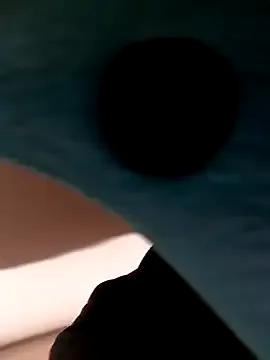 Cute_Penelope — zoom pussy+masturbate at work shh