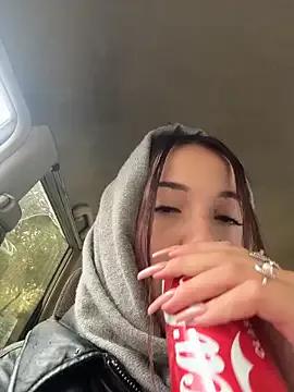 DollyTall — Stick fingers in my tight pussy