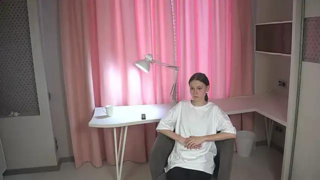 GenesisKardos on StripChat 
