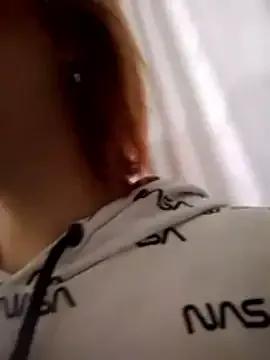 Gussie_Bridie — Stripteasing