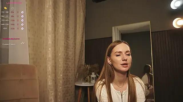 jenny_skinnerr on StripChat 