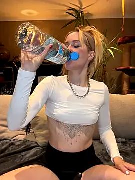 Jolene_Fuego — Pussy closeup Doggy/ Last tip 2 videos
