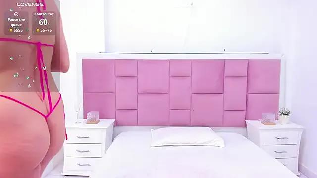 kaily_sweet1 —  GET YOUR TIGHT PUSSY WET 