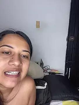 Leila__Saade on StripChat 
