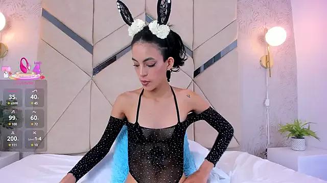 LilitRobins on StripChat 