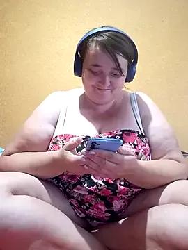 LiluHot on StripChat 