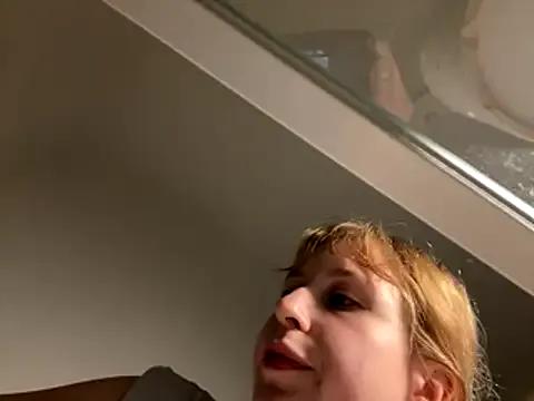 Lisa-5329 — Stay naked 15 min 