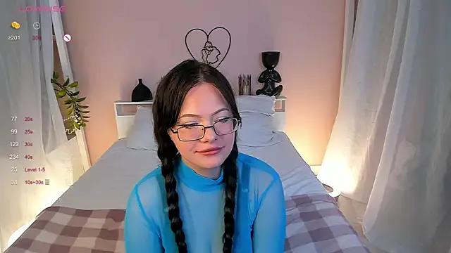 Lolly_Rolly on StripChat 