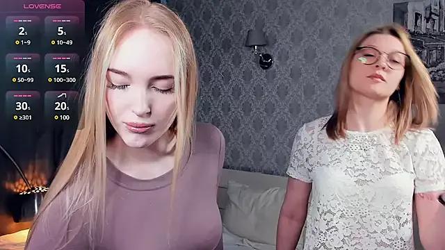 MaeEversley on StripChat 