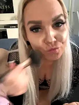 MIA-XXX — Fuck my holes