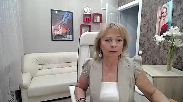 Milla_Cutie18 on StripChat