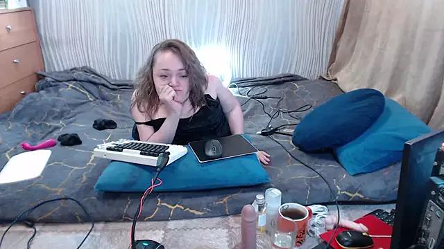 MiniNatalie on StripChat 